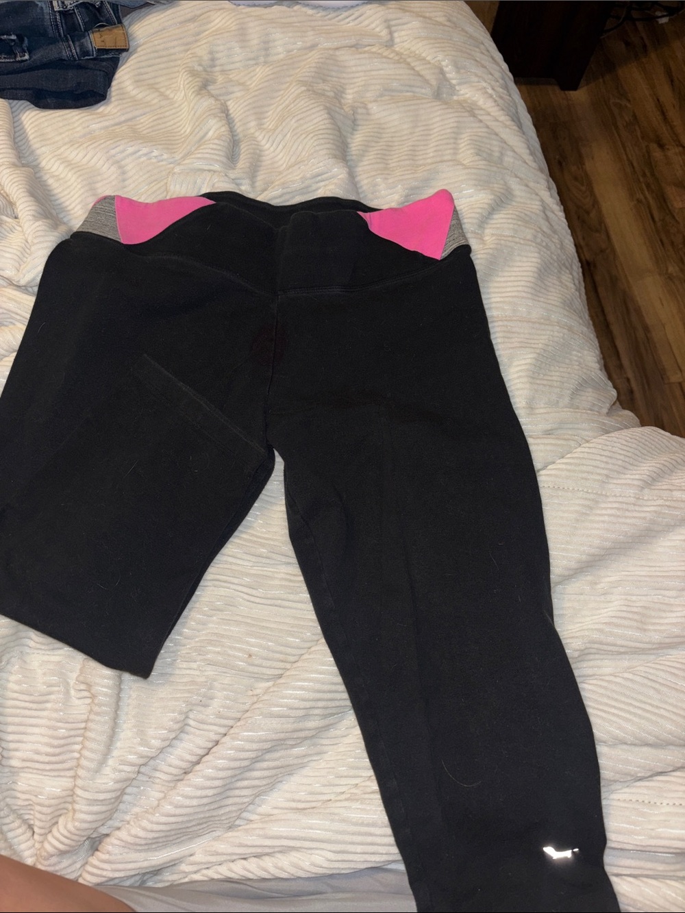 PINK Victoria's Secret Black Capris with Pink Waist Accent